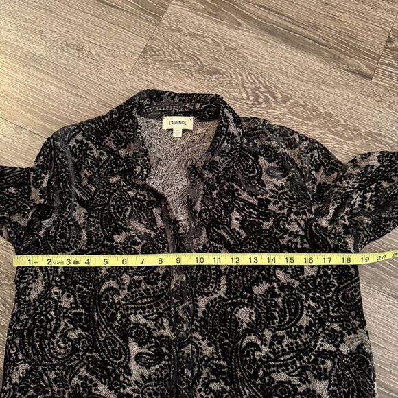 L'AGENCE Hailie Black Burnout Velvet Blouse - Picture 7 of 9